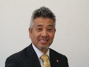 代表取締役　梅田道明の写真